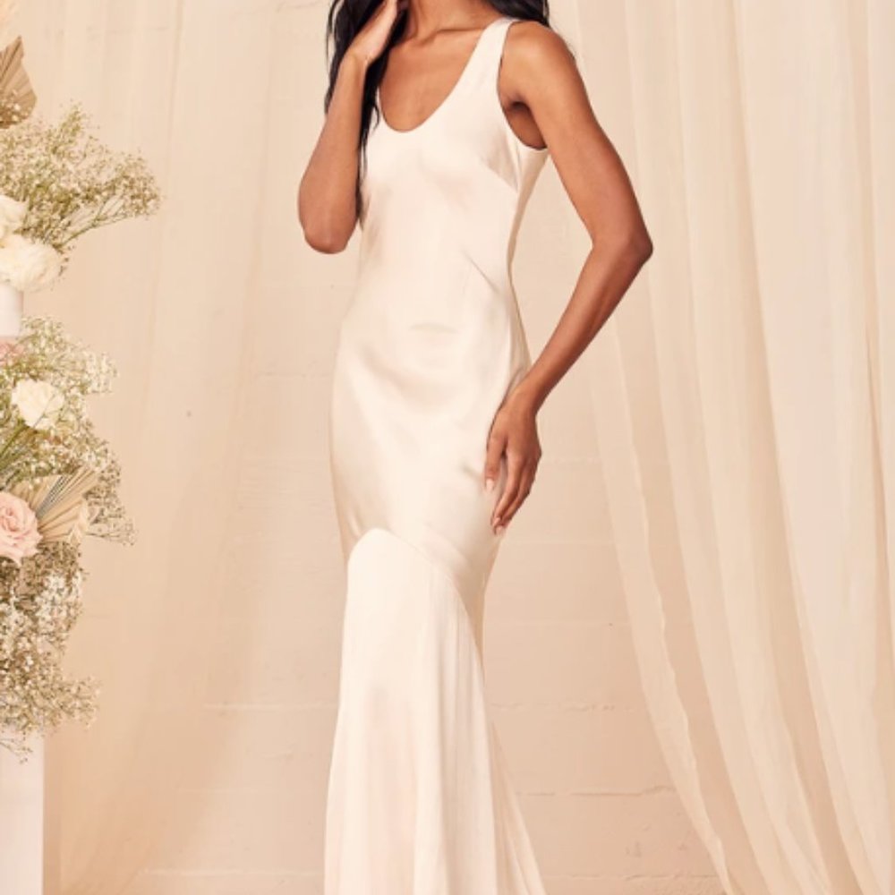 2/$60 Lulu's Love All of Me Champagne Satin Maxi Dress - Size Medium